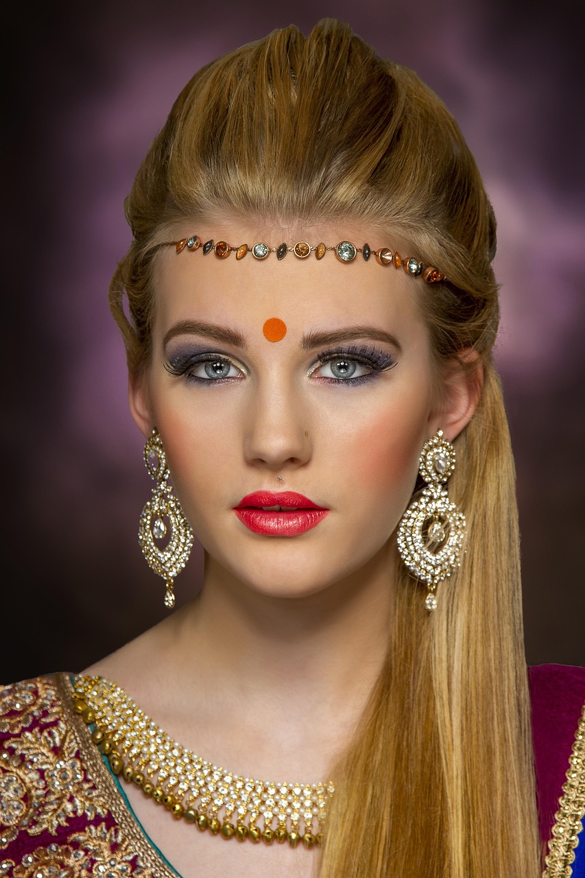 Fashion jewelry for wholesale buyers